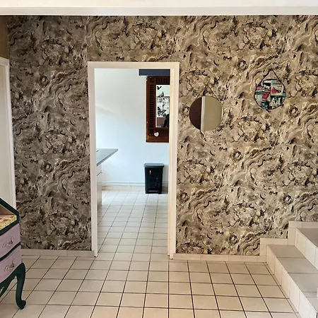 Maison De Bouquet Holiday home Cosqueville