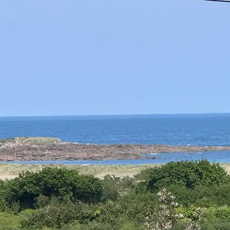 בית נופש Maison De Du Bouquet Cosqueville